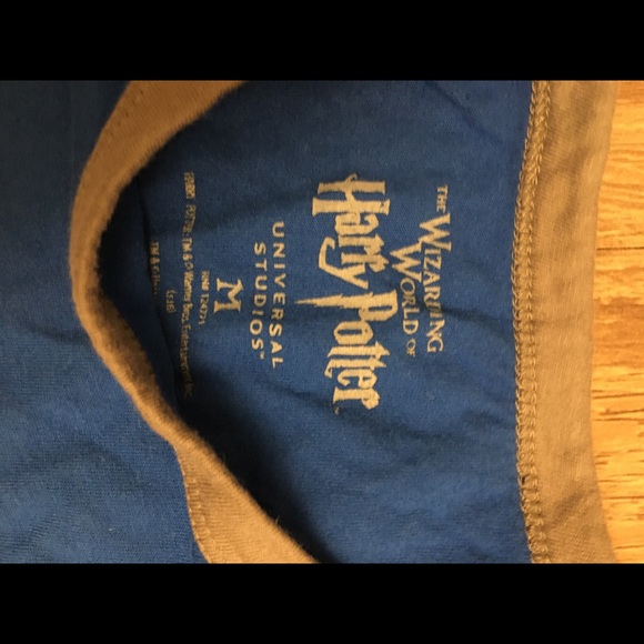 Shirt - Picture 3 of 4